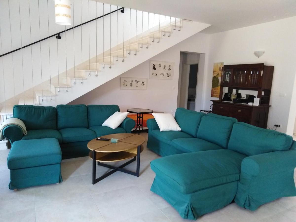 Vila Dubravka - Schoen Und Komfortabel Inmitten Von Olivenbaeumen Und Weinbergen Mit Whirlpool Valtura Exterior foto